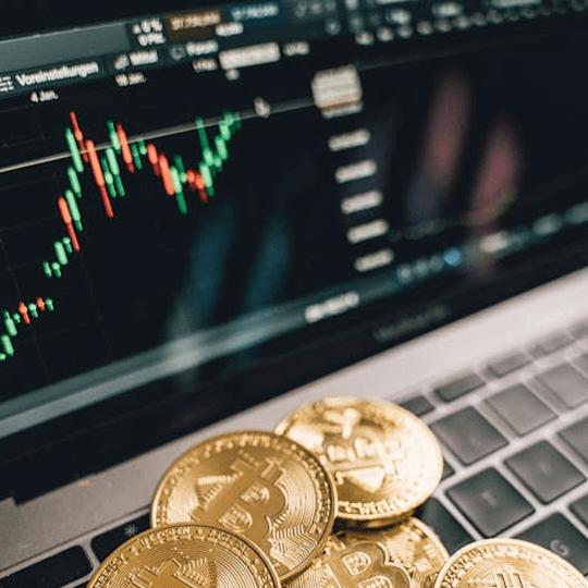 Vagyonnöv Token Pro kripto befektetési szakértők csapata